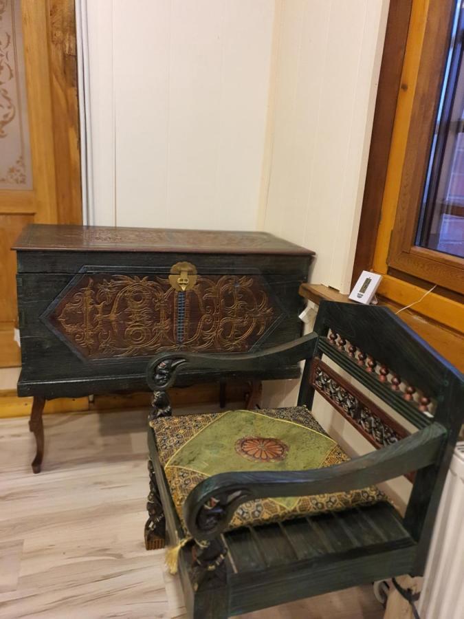 Pas Birute Hotell Kaunas Exteriör bild