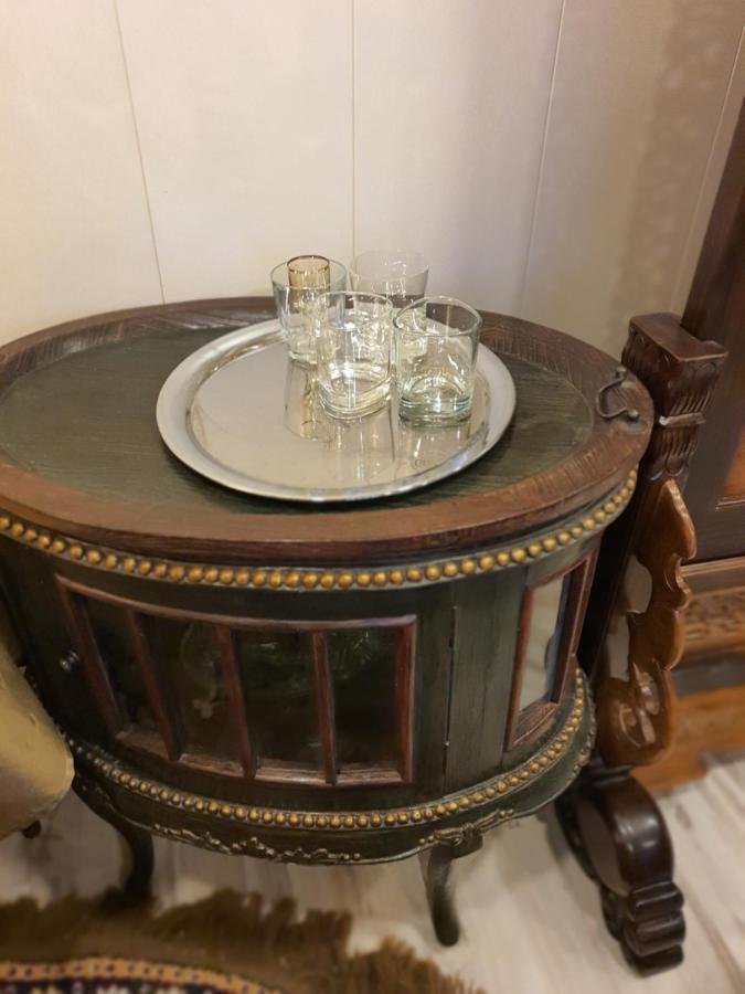 Pas Birute Hotell Kaunas Exteriör bild